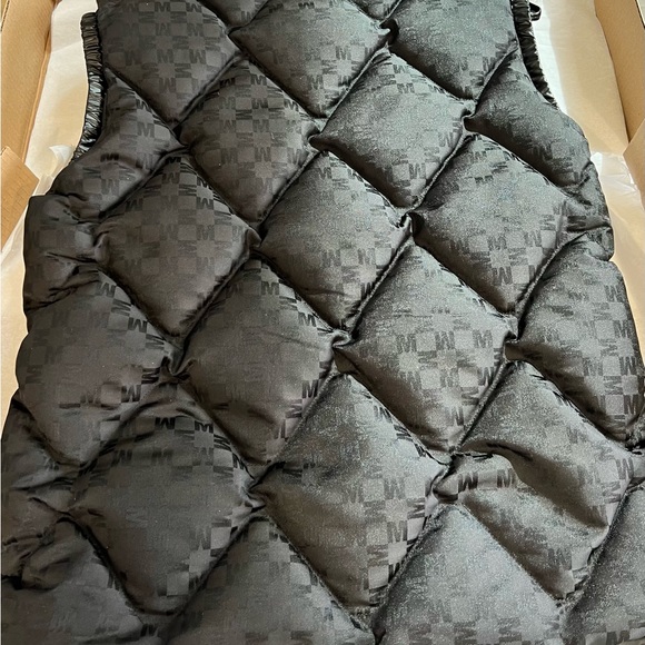 Moncler Kita Logo Print Nylon Vest Black Sm 1 - Picture 12 of 14